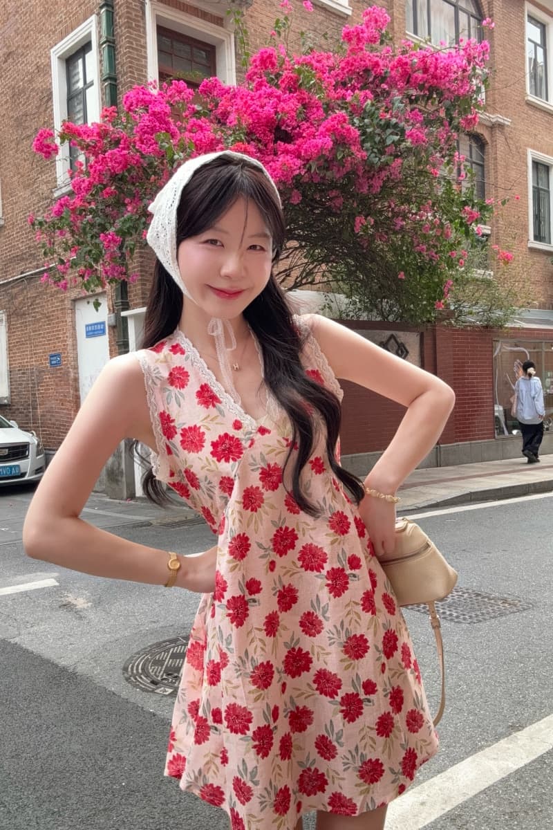 실사 정가 색상 V넥 행침 목 드레스 여름 휴가 바람 허리 수축 슬림해 보이는 미니 스커트 상세 이미지 11
