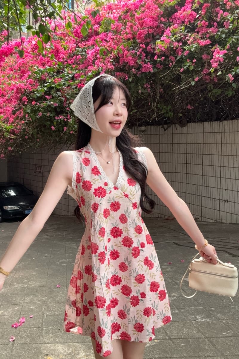 실사 정가 색상 V넥 행침 목 드레스 여름 휴가 바람 허리 수축 슬림해 보이는 미니 스커트 상세 이미지 15