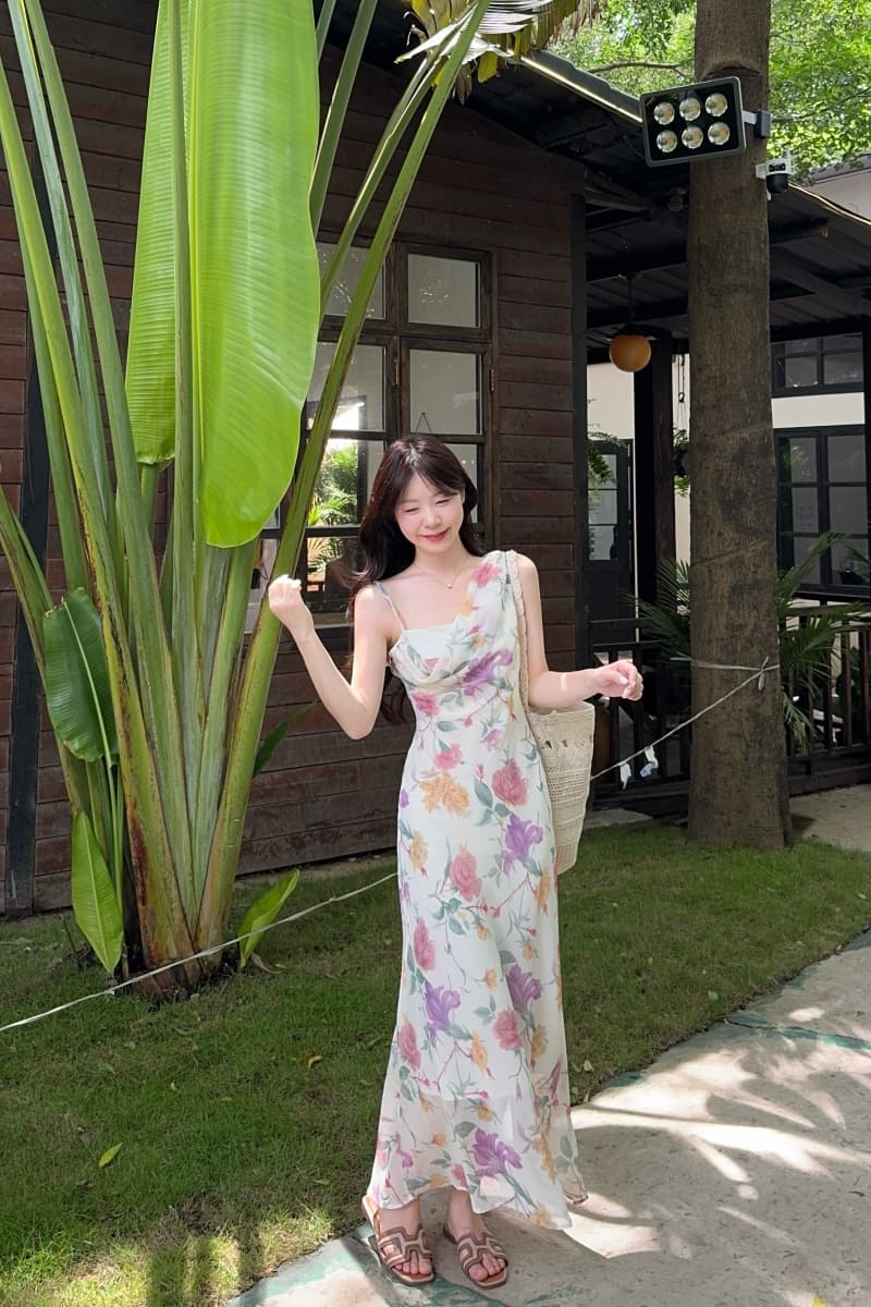 실사 정가 향기로운 블루 정원 레트로 프랑스식 프린트 허리 수축 비스듬한 흔들다 칼라 휴가 슬립 롱 스커트 여성 상세 이미지 6