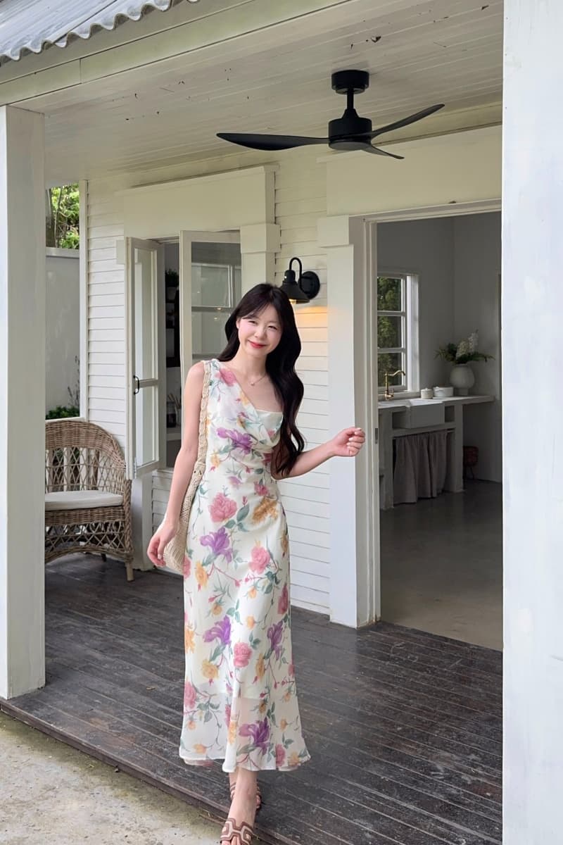 실사 정가 향기로운 블루 정원 레트로 프랑스식 프린트 허리 수축 비스듬한 흔들다 칼라 휴가 슬립 롱 스커트 여성 상세 이미지 9