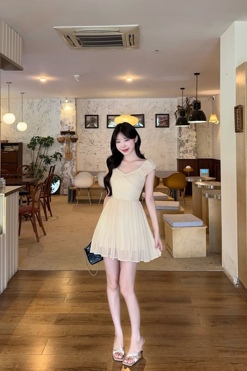 실사 정가 살구 안개 부드러운 포즈 쉬폰 여성 드레스 여름 고급 센스 품격 슬림해 보이는 허리 수축 치마 상세 이미지 4