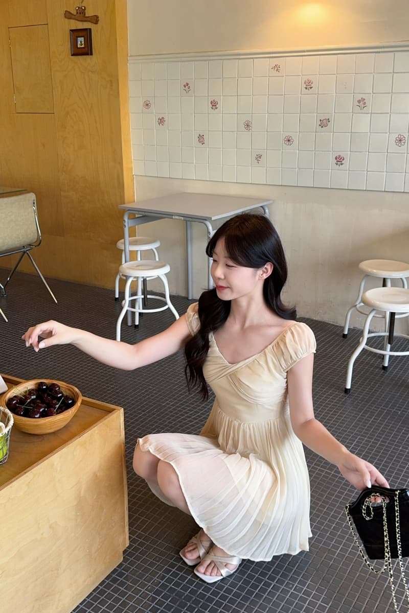 실사 정가 살구 안개 부드러운 포즈 쉬폰 여성 드레스 여름 고급 센스 품격 슬림해 보이는 허리 수축 치마 상세 이미지 10
