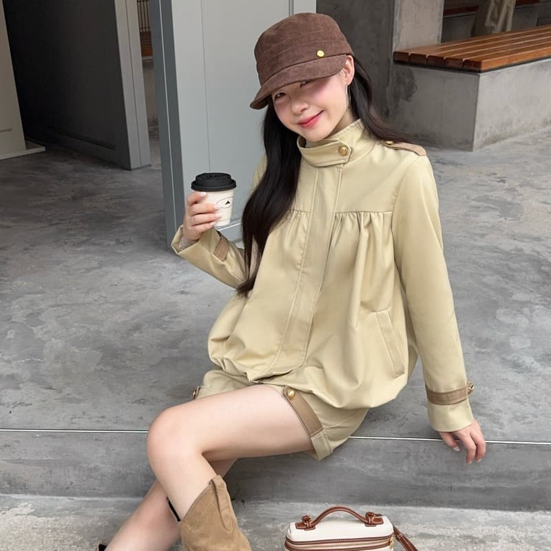 실사 정가 느슨함 지배 중세 레트로 꽃밭 재킷 짧은 여성 코트 스윙 금빛 바람 세트 이미지 3
