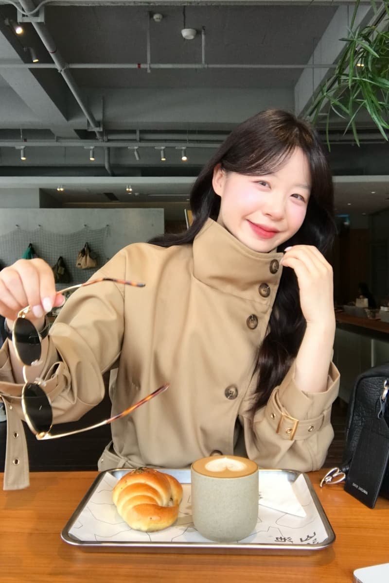 실사 정가 바람 올린 사람 : 런던 레트로 더블 색상 도루 피하다. 이중 버튼 스트랩 쇼트 스타일 바람막이 상세 이미지 11