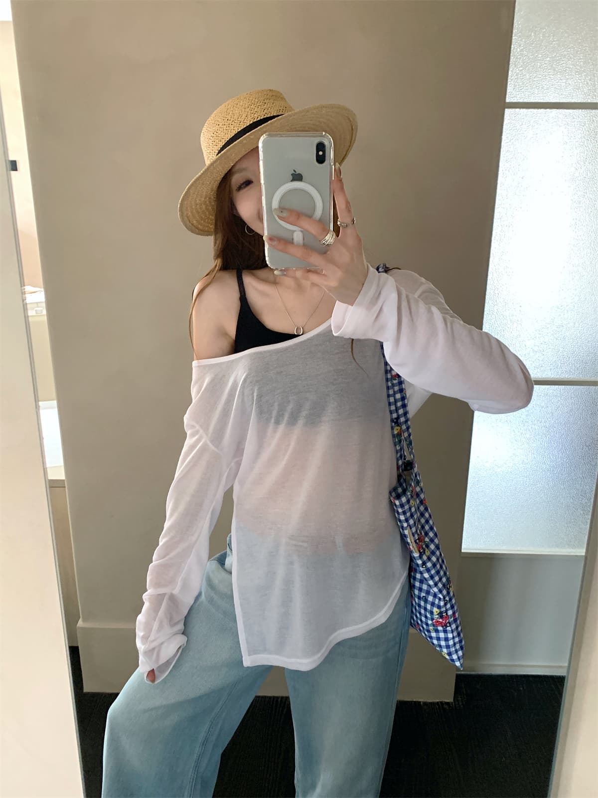 실사 정가 봄 여름 한국 스타일 루즈핏 비스듬한 어깨 불규칙 트임 디자인 주간 실크 자외선 차단 블라우스 티셔츠 맨위 여성 상세 이미지 2