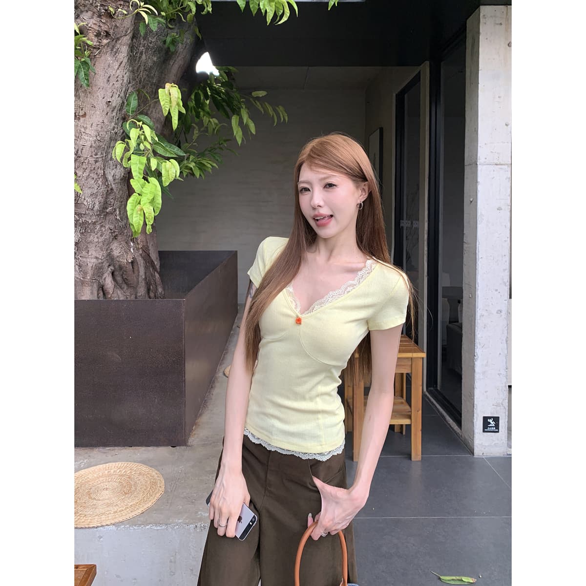 실사 정가 여름 한국 스타일 몸매 가꾸기 핫걸 V넥 레이스 레이스 생선뼈 몸매 가꾸기 허리 수축 반팔 티셔츠 맨위 이미지 3