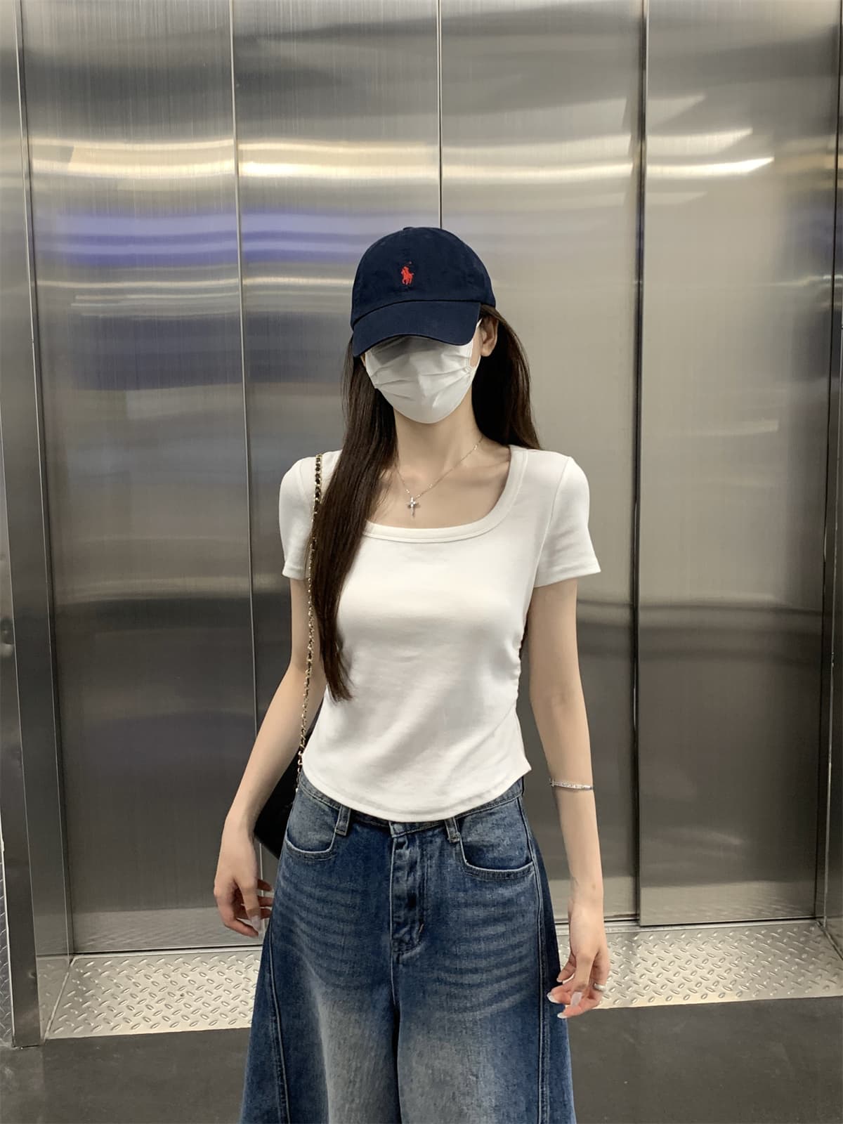 실사 정가 봄 여름 한국 스타일 품격 광장 칼라 몸매 가꾸기 주름 슬림해 보이는 쇼트 스타일 인사이드 가져 가라. 반팔 티셔츠 만나는 맨위 상세 이미지 4