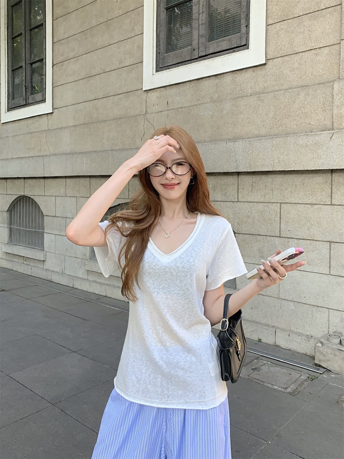 실사 정가 여름 한국 스타일 품격 V넥 얇은 스타일 루즈핏 다용도 슬림해 보이는 눈꽃 면 반팔 티셔츠 맨위 여성 상세 이미지 25