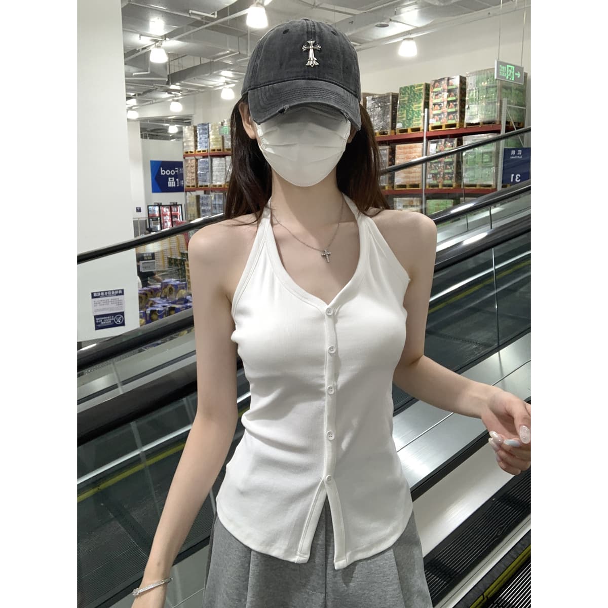 실사 정가 여름 한국 스타일 순수한 욕망 몸매 가꾸기 V넥 행침 목 싱글 줄 버튼 디자인 캐미솔 티셔츠 맨위 여성 이미지 3