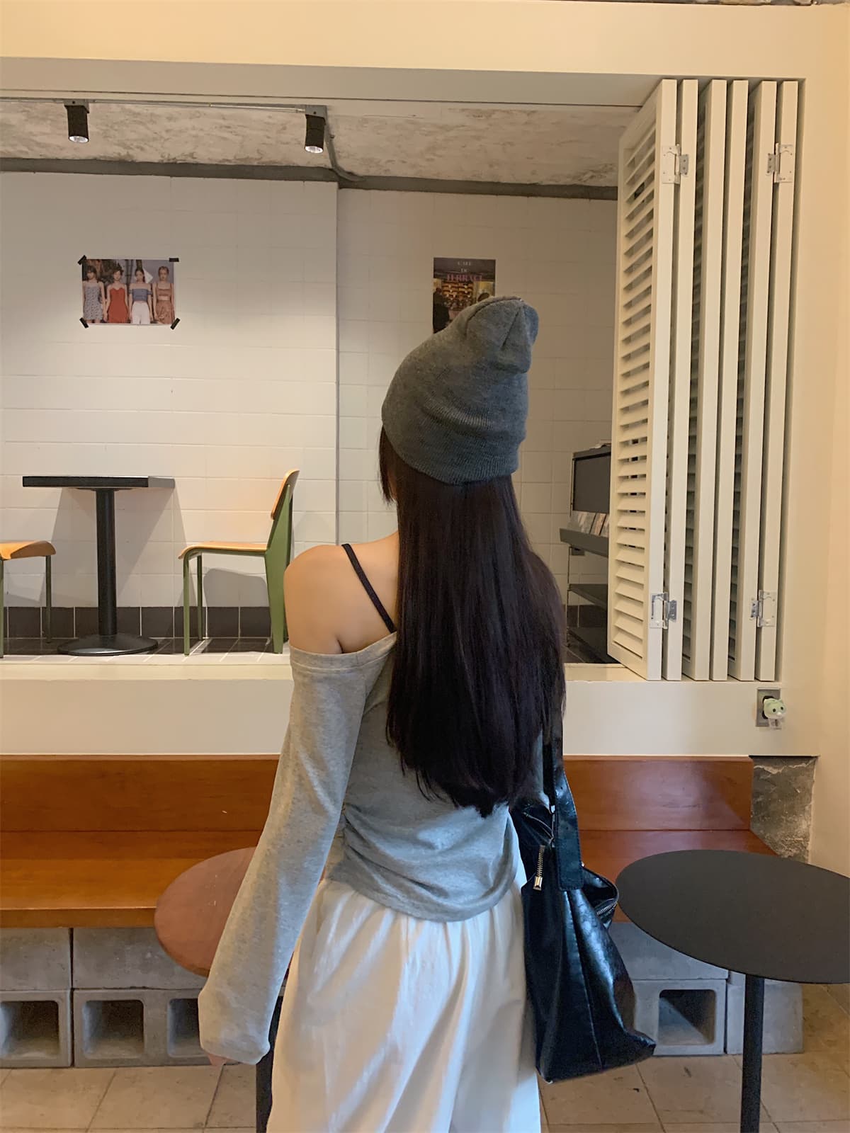 실사 정가 가을 한국 스타일 핫걸 비스듬한 어깨 알파벳 프린트 몸매 가꾸기 허리 수축 슬림해 보이는 인사이드 가져 가라. 긴팔 티셔츠 맨위 상세 이미지 20