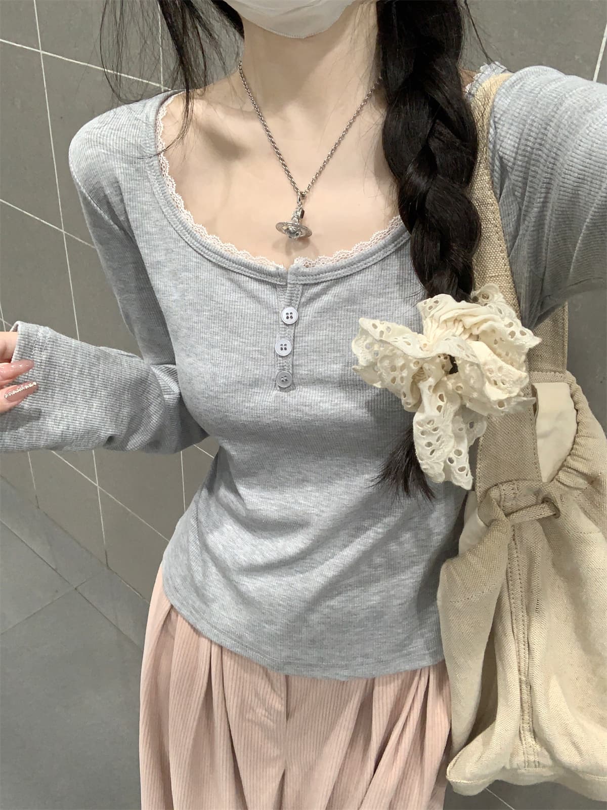 실사 정가 이른 가을 한국 스타일 순수한 욕망 레이스 레이스 광장 칼라 긍정적 인 어깨 몸매 가꾸기 긴팔 인사이드 가져 가라. 티셔츠 만나는 맨위 상세 이미지 28