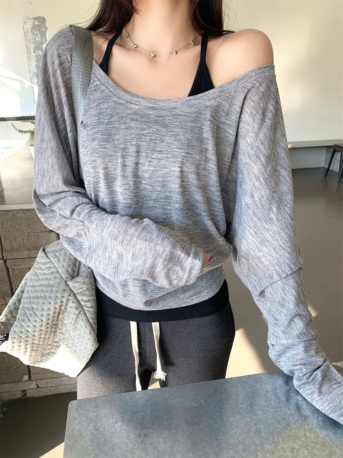 실사 정가 가을 한국 스타일 라이 경기 서울 주간 실크 얇은 스타일 느긋한 루즈핏 스택 착용 긴팔 티셔츠 기본 셔츠 맨위 상세 이미지 3