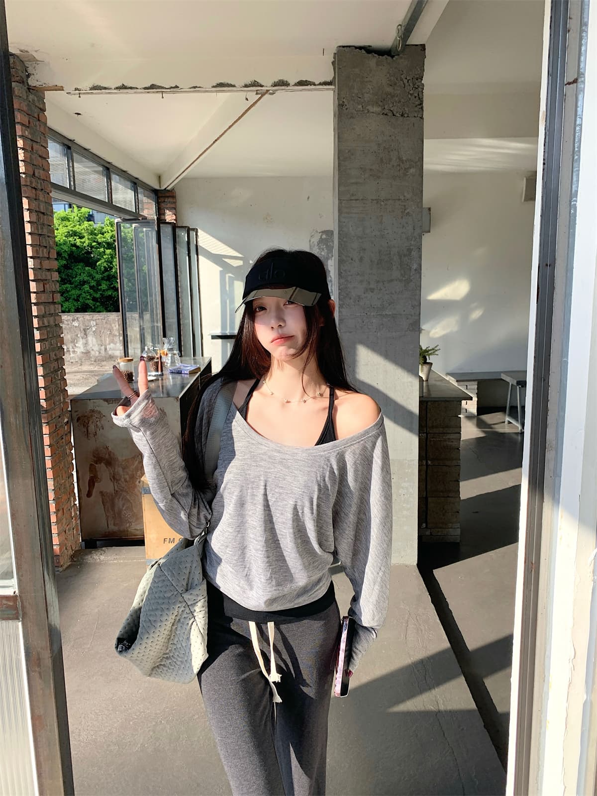 실사 정가 가을 한국 스타일 라이 경기 서울 주간 실크 얇은 스타일 느긋한 루즈핏 스택 착용 긴팔 티셔츠 기본 셔츠 맨위 상세 이미지 39