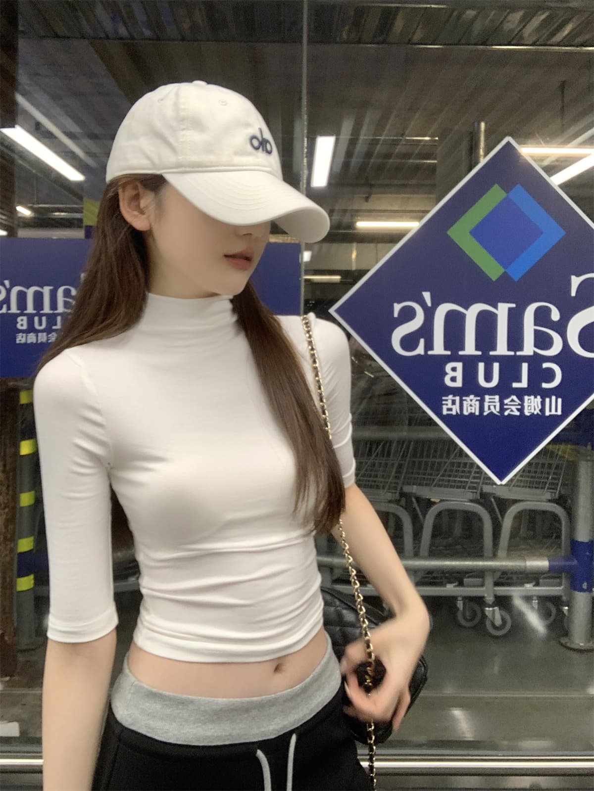 실사 정가 가을 한국 스타일 품격 반하이넥 단색 몸매 가꾸기 핫걸 인사이드 가져 가라. 쇼트 스타일 중간 소매 티셔츠 맨위 여성 상세 이미지 19