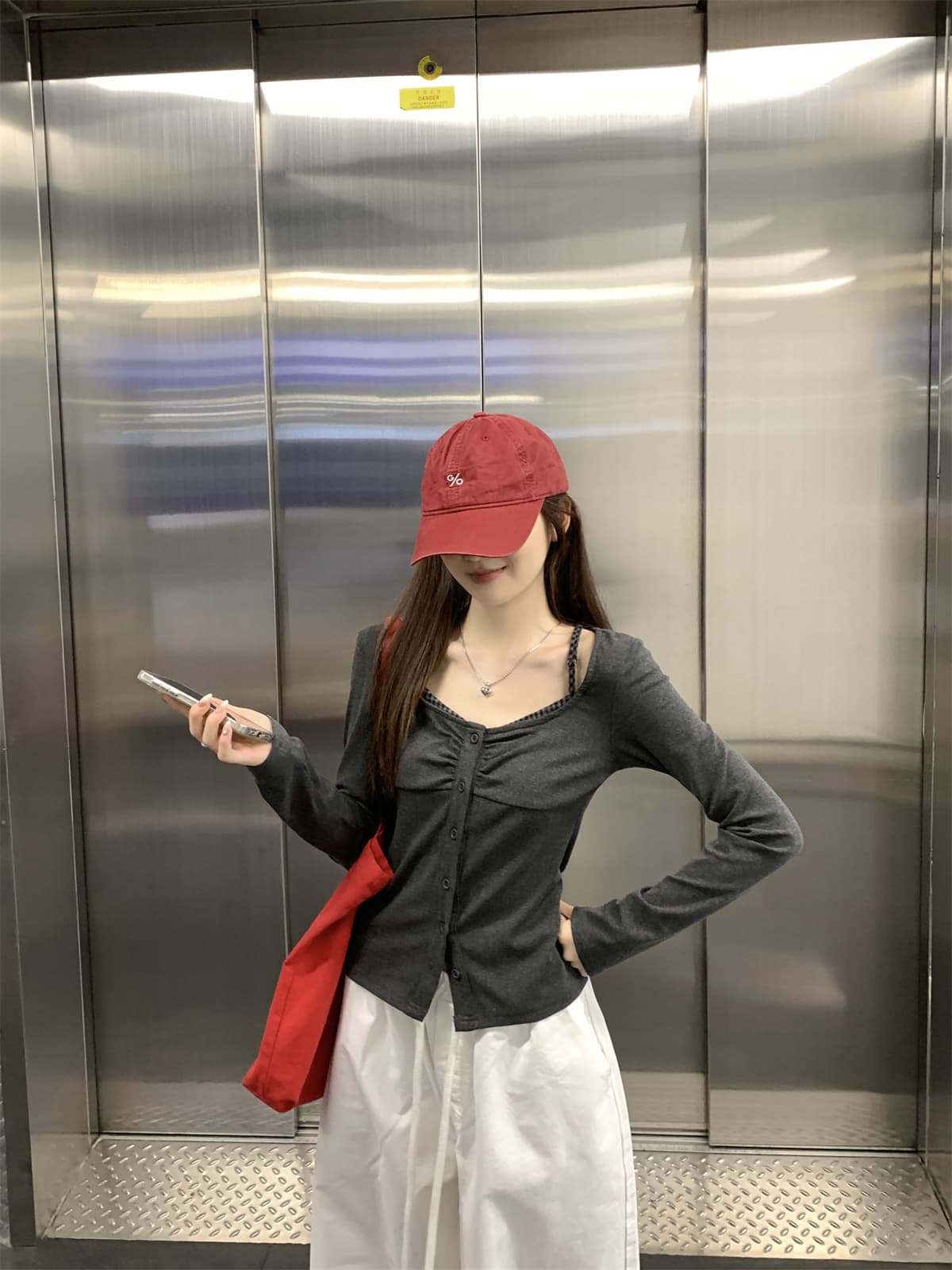 실사 정가 가을 한국 스타일 품격 몸매 가꾸기 핫걸 체크무늬 패치워크 행침 목 광장 칼라 긴팔 만나는 티셔츠 맨위 상세 이미지 18