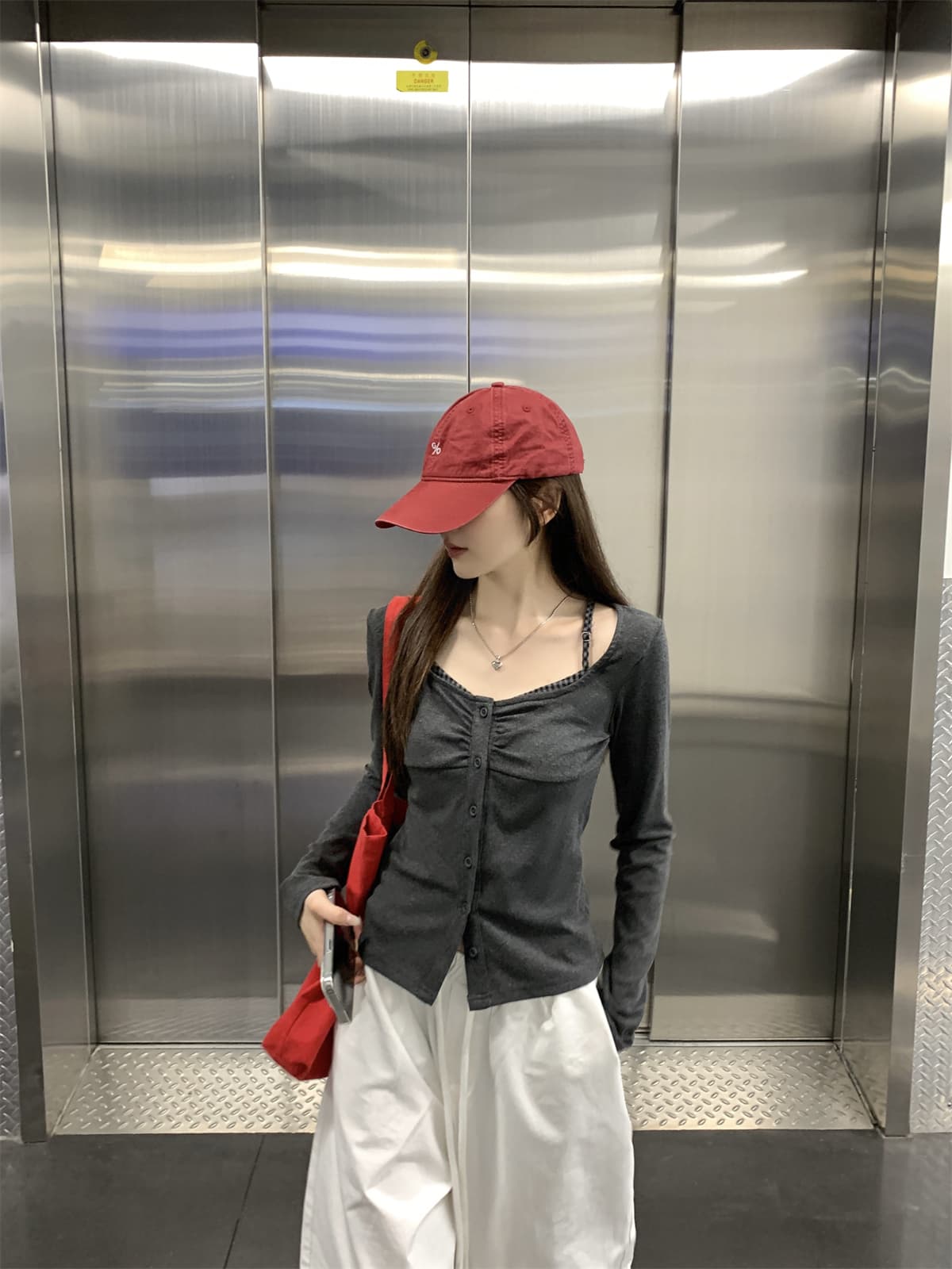 실사 정가 가을 한국 스타일 품격 몸매 가꾸기 핫걸 체크무늬 패치워크 행침 목 광장 칼라 긴팔 만나는 티셔츠 맨위 상세 이미지 19