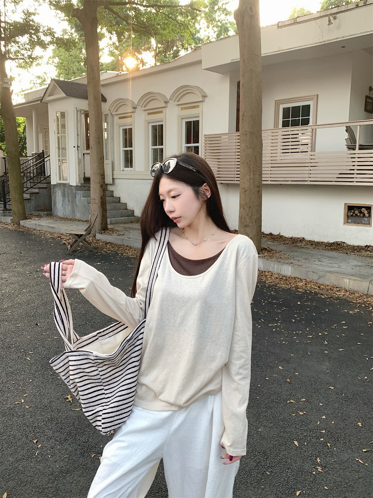 실사 정가 가을 겨울 한국 스타일 페이크 레이어드 배색 패치워크 u 칼라 캐주얼 인사이드 가져 가라. 긴팔 티셔츠 기본 셔츠 맨위 상세 이미지 6