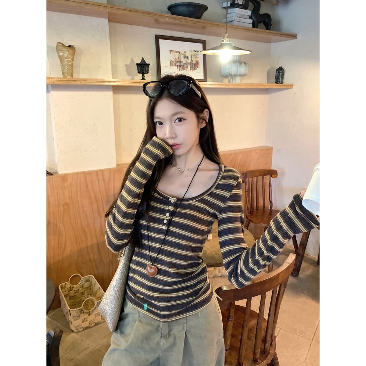 실사 정가 가을 겨울 한국 스타일 배색 스트라이프 단추 u 칼라 양모 인사이드 가져 가라. 몸매 가꾸기 긴팔 티셔츠 만나는 맨위 이미지 4