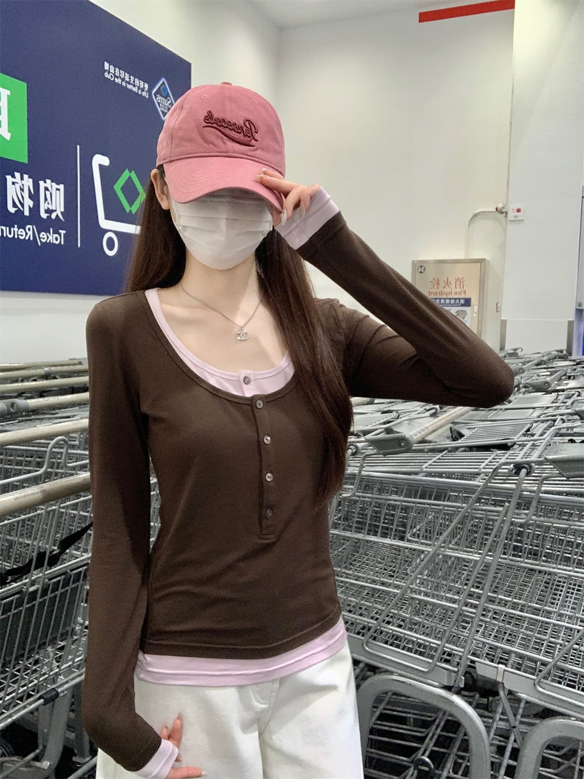 실사 정가 가을 겨울 한국 스타일 페이크 레이어드 배색 패치워크 라운드 넥 몸매 가꾸기 슬림해 보이는 긴팔 티셔츠 만나는 맨위 여성 상세 이미지 15