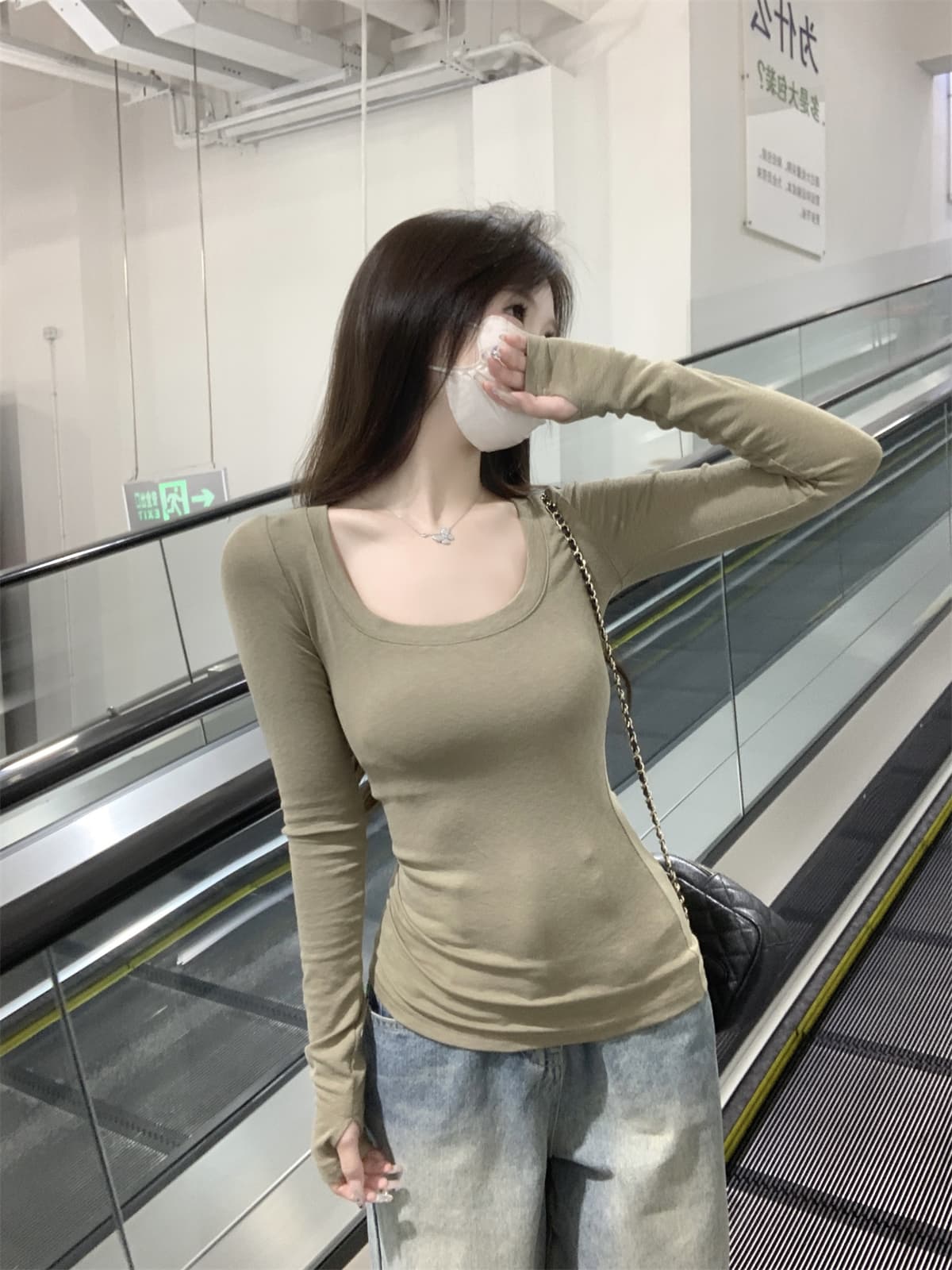 실사 정가 가을 겨울 한국 스타일 순수한 욕망 몸매 가꾸기 슬림해 보이는 광장 칼라 품격 인사이드 가져 가라. 긴팔 티셔츠 기본 셔츠 맨위 여성 상세 이미지 4