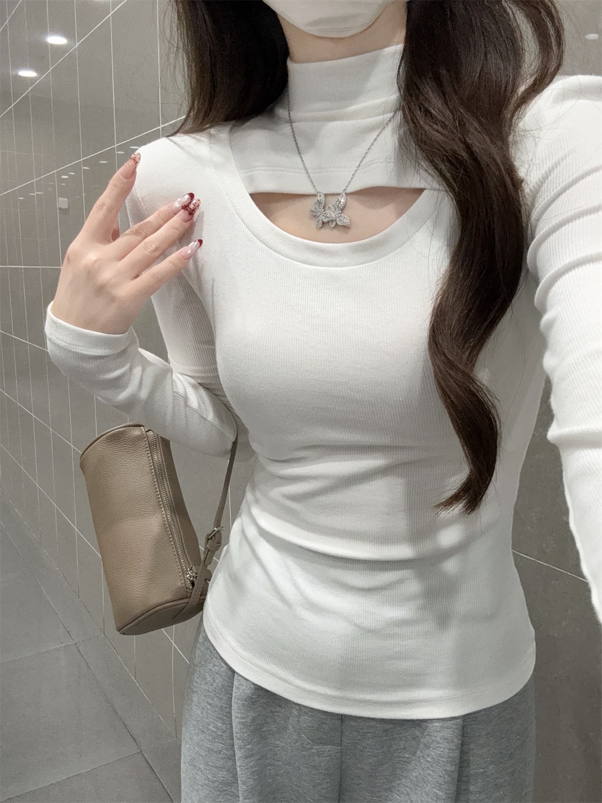 실사 정가 가을 겨울 한국 스타일 품격 몸매 가꾸기 핫걸 홀로우 아웃 반하이넥 긴팔 인사이드 가져 가라. 티셔츠 기본 셔츠 맨위 상세 이미지 13