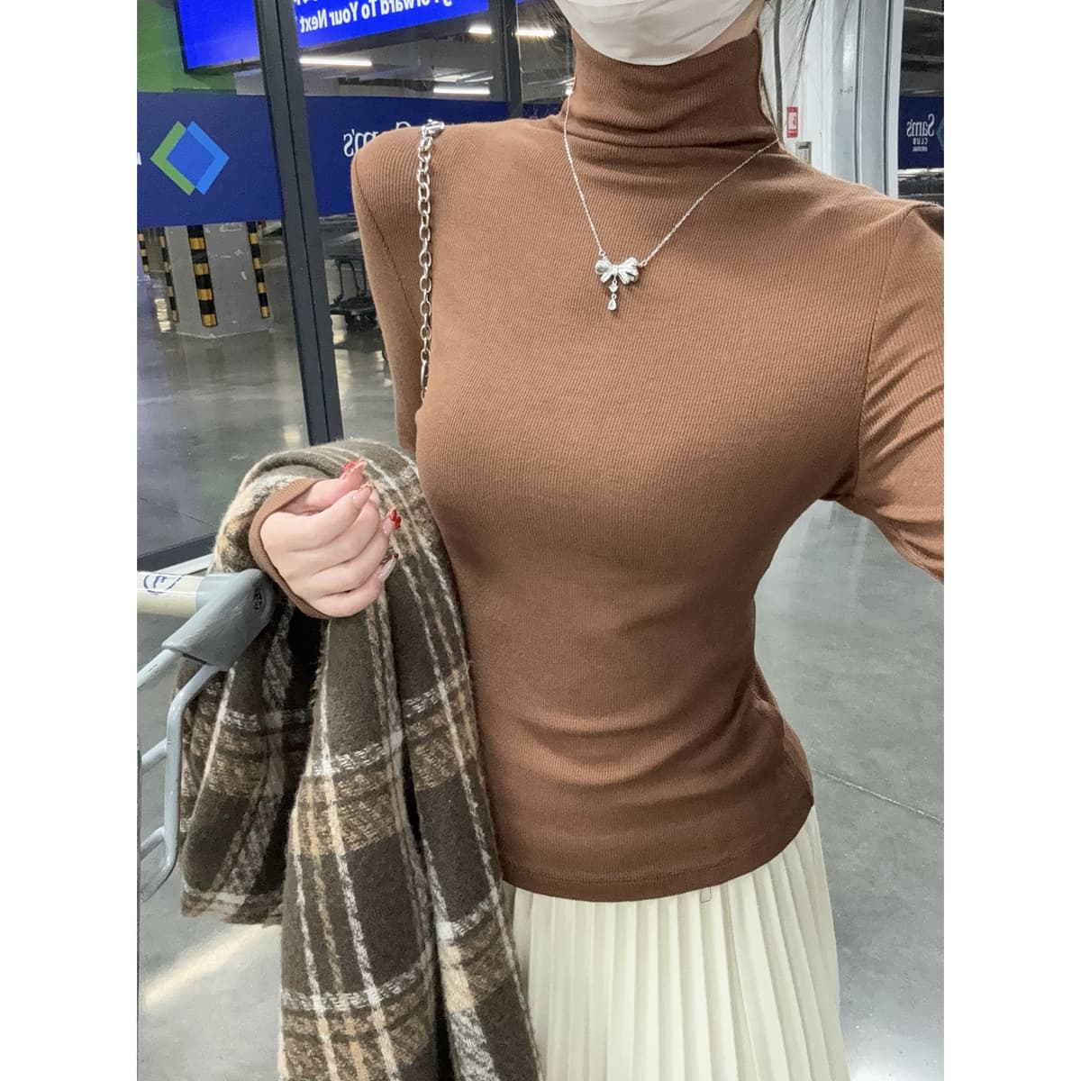 실사 정가 가을 겨울 한국 스타일 반하이넥 부드러운 찹쌀 몸매 가꾸기 단색 기초 인사이드 가져 가라. 긴팔 티셔츠 기본 셔츠 맨위 이미지 4