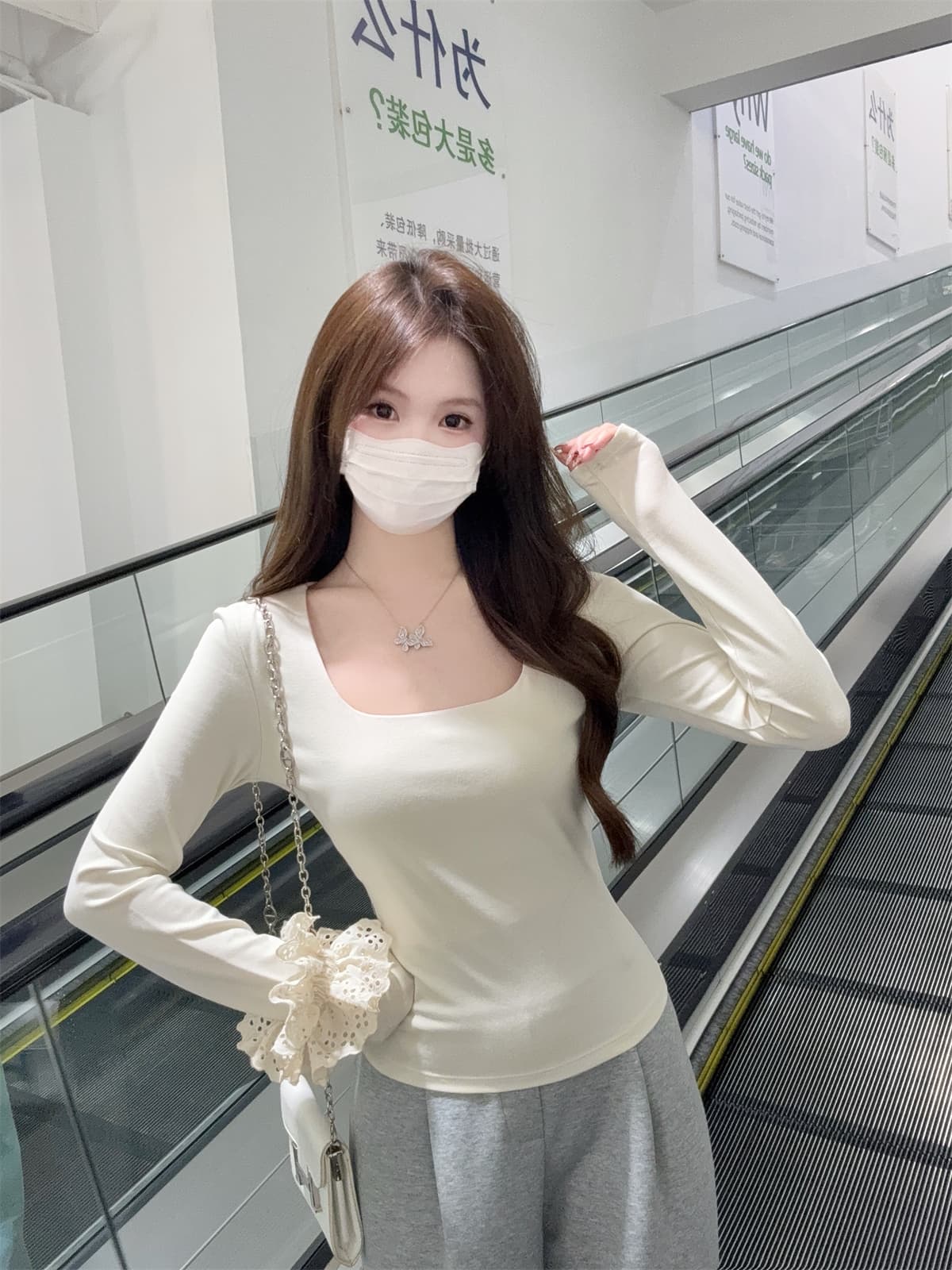 실사 정가 가을 겨울 한국 스타일 광장 칼라 단색 몸매 가꾸기 슬림해 보이는 품격 다용도 긴팔 티셔츠 맨위 상세 이미지 6