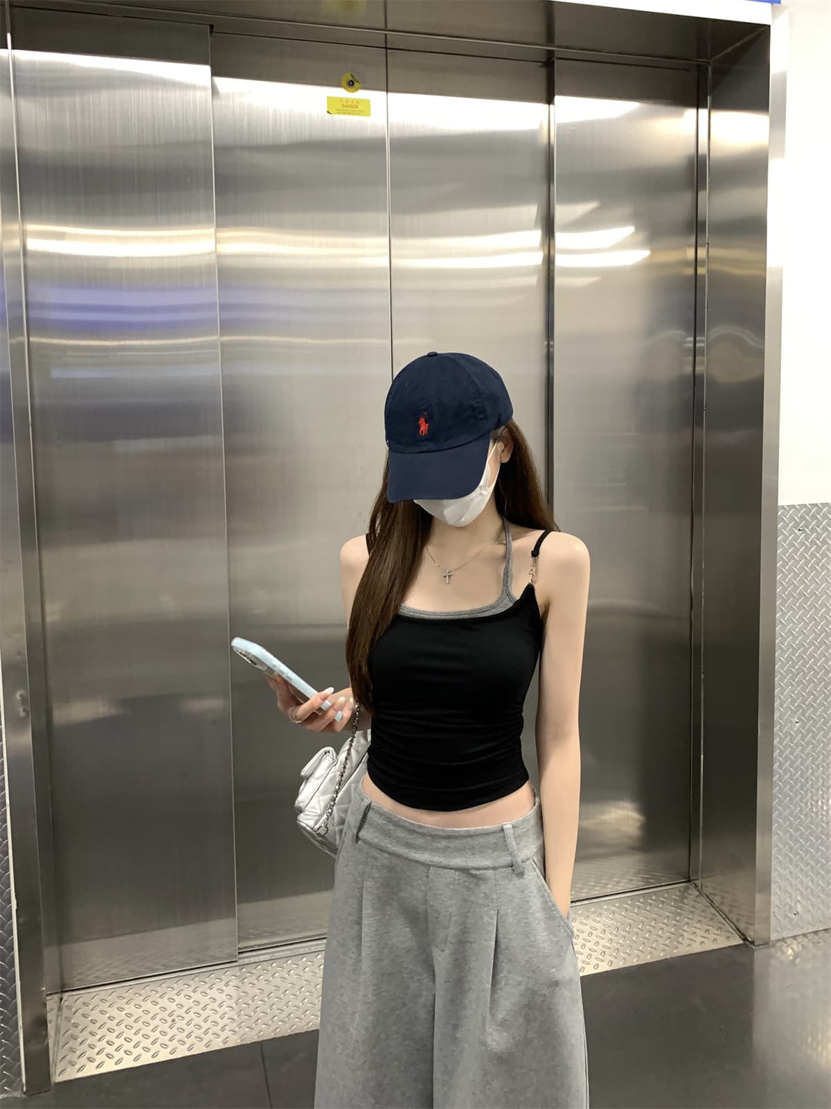 실사 정가 여름 한국 스타일 핫걸 페이크 레이어드 행침 목 레이스업 몸매 가꾸기 슬림해 보이는 만나는 캐미솔 맨위 상세 이미지 3