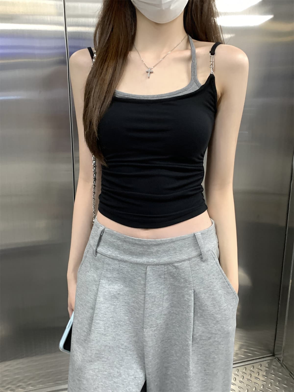 실사 정가 여름 한국 스타일 핫걸 페이크 레이어드 행침 목 레이스업 몸매 가꾸기 슬림해 보이는 만나는 캐미솔 맨위 상세 이미지 6