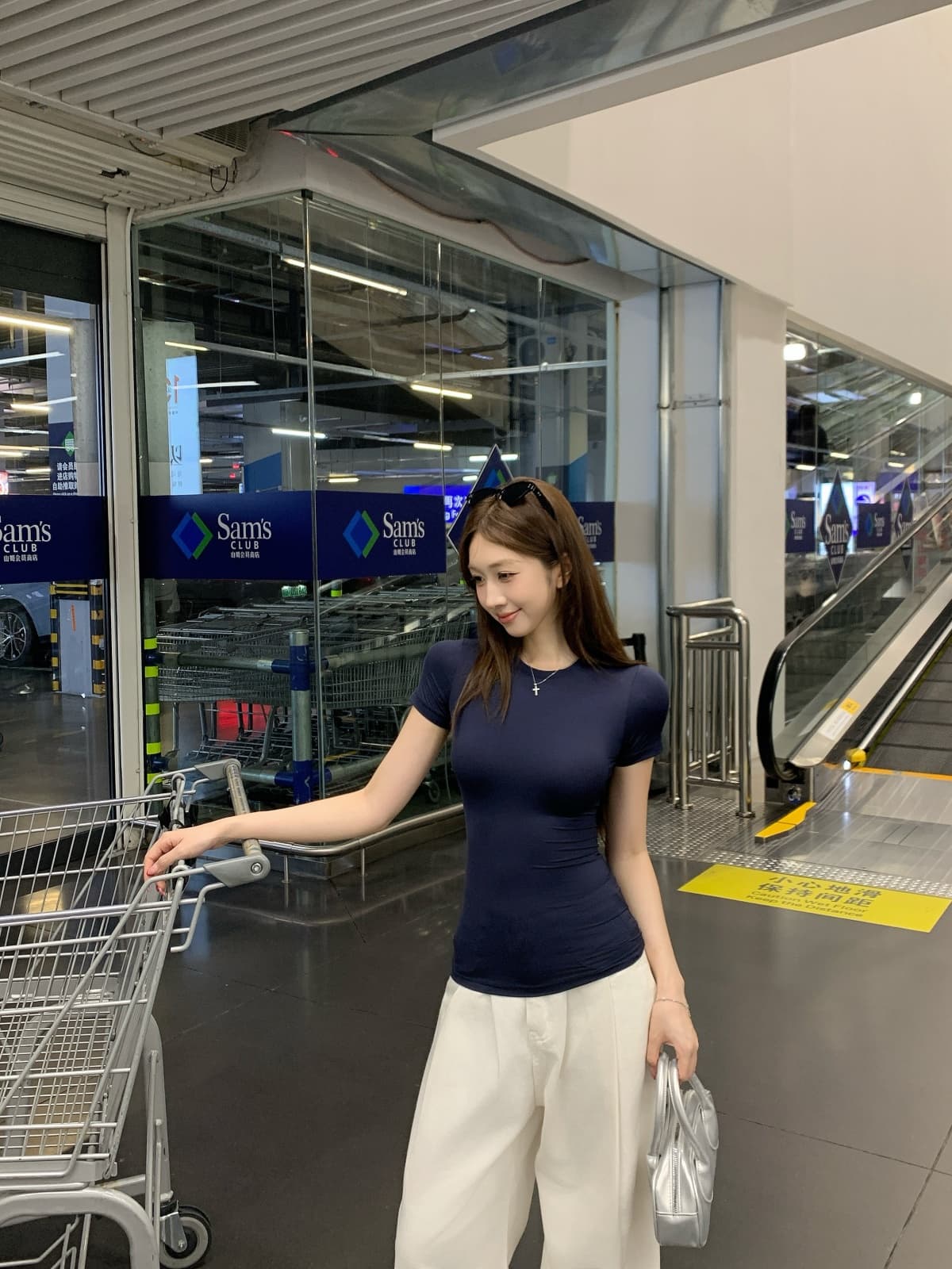실사 정가 여름 한국 스타일 라운드 넥 단색 다용도 품격 순수한 욕망 몸매 가꾸기 슬림해 보이는 반팔 티셔츠 맨위 상세 이미지 19