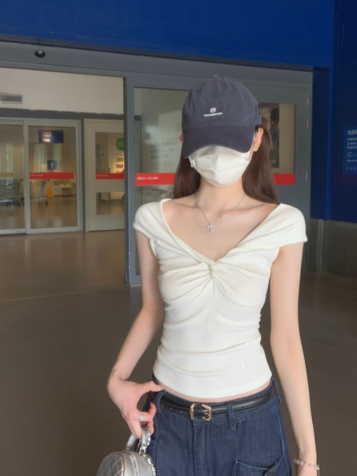 실사 정가 여름 한국 스타일 보트넥 십자가 주름 디자인 센스 품격 다용도 반팔 티셔츠 맨위 상세 이미지 11
