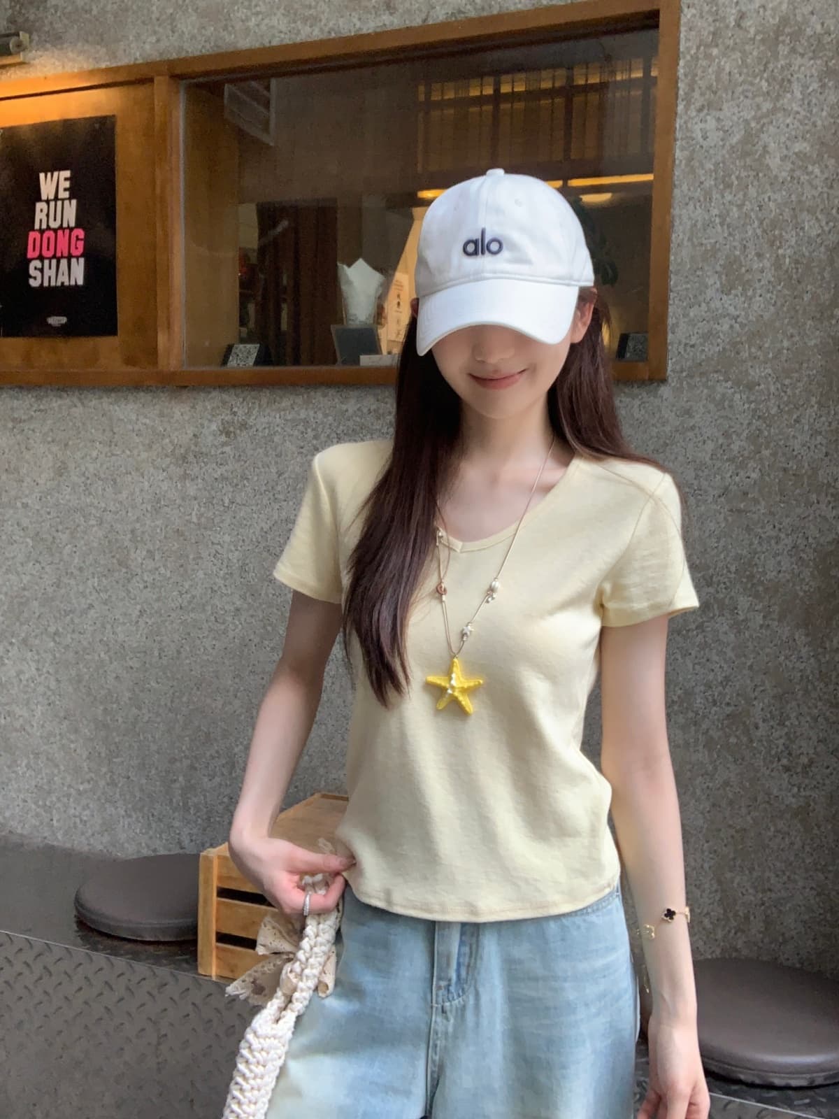 실사 정가 여름 한국 스타일 V넥 미니멀리즘 단색 품격 다용도 몸매 가꾸기 슬림해 보이는 반팔 티셔츠 맨위 상세 이미지 9