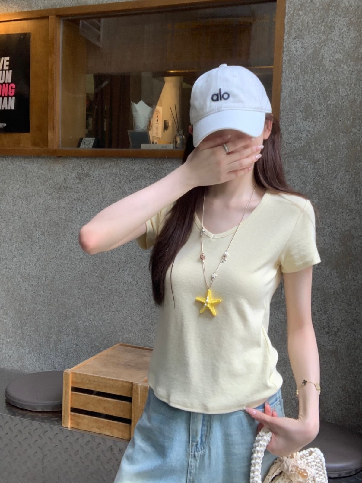실사 정가 여름 한국 스타일 V넥 미니멀리즘 단색 품격 다용도 몸매 가꾸기 슬림해 보이는 반팔 티셔츠 맨위 상세 이미지 10