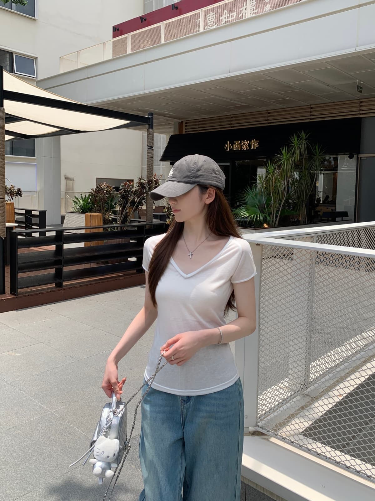 실사 정가 여름 한국 스타일 주간 실크 V넥 볼륨 측면 단색 미니멀리즘 품격 다용도 반팔 티셔츠 맨위 상세 이미지 10