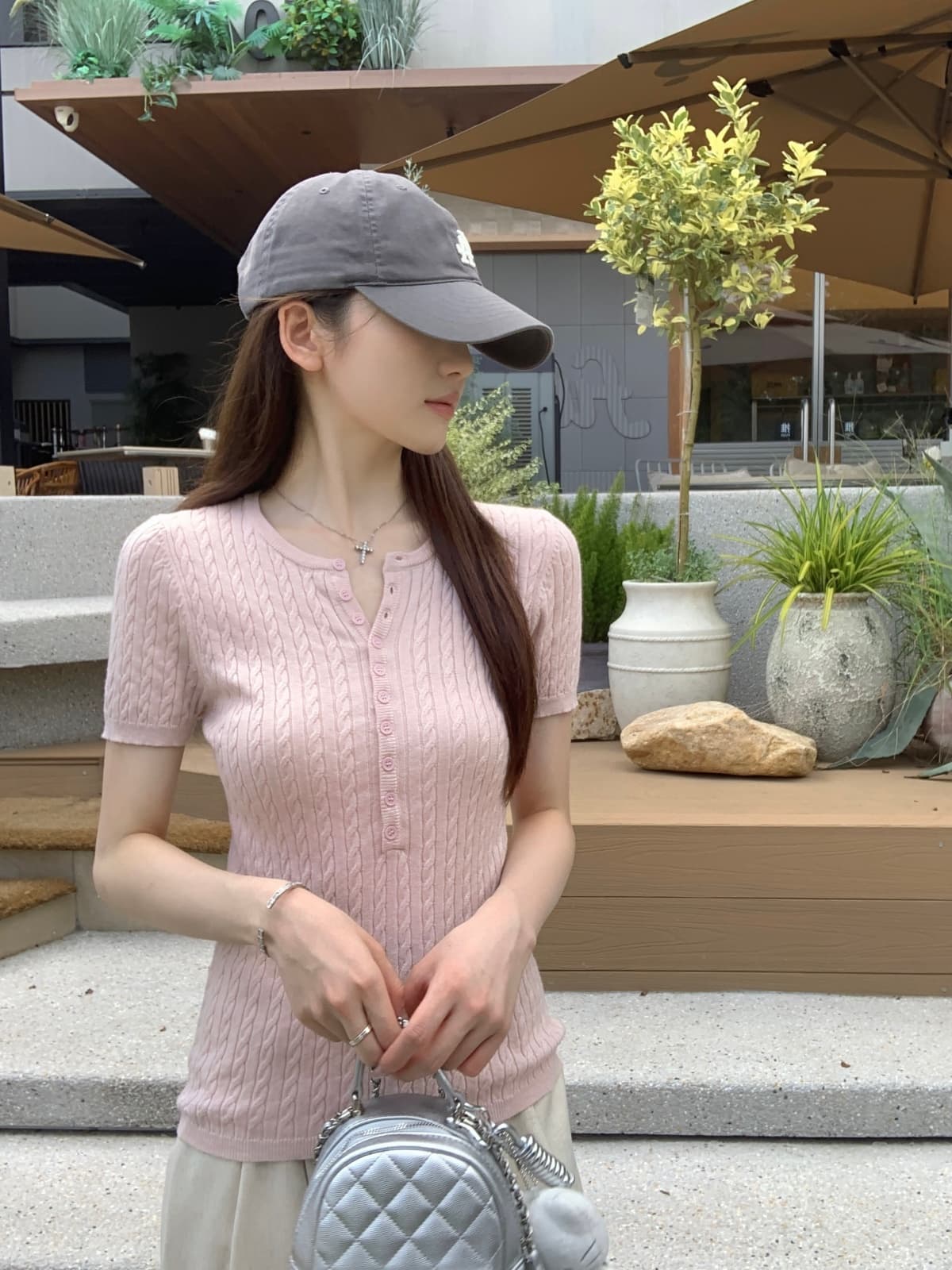 실사 정가 여름 한국 스타일 라운드 넥 단추 디자인 몸매 가꾸기 슬림해 보이는 품격 다용도 반팔 니트 스웨터 맨위 상세 이미지 12