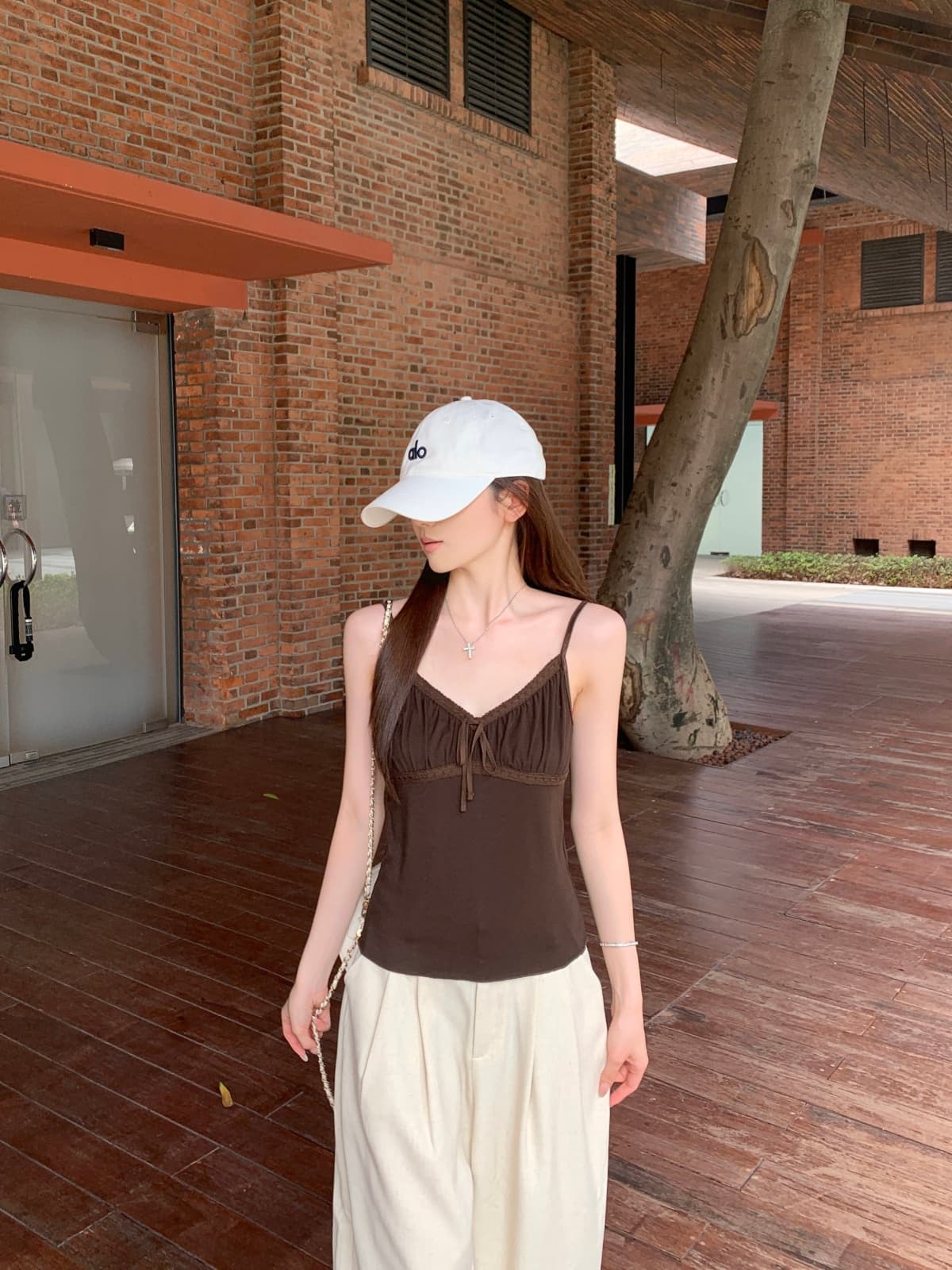 실사 정가 여름 한국 스타일 주름 스트랩 프릴 품격 다용도 몸매 가꾸기 슬림해 보이는 슬립 티셔츠 조끼 이미지 3