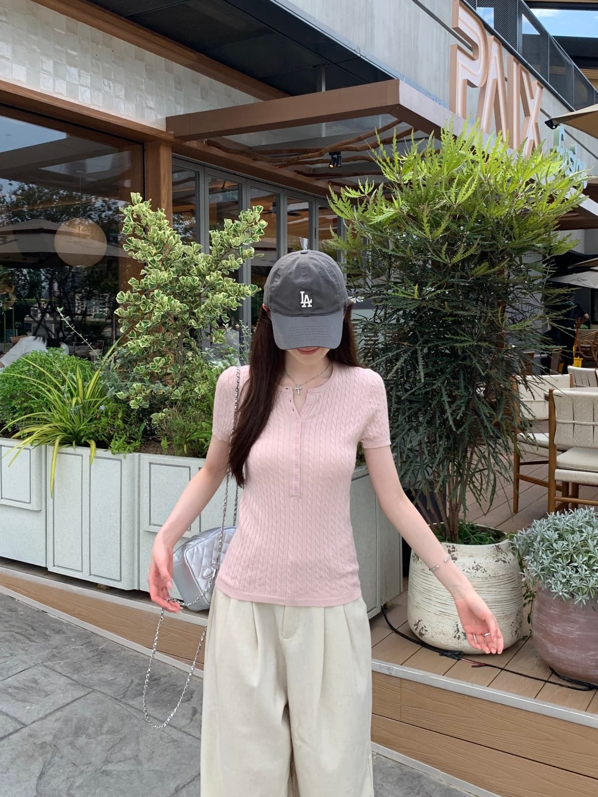 실사 정가 여름 한국 스타일 라운드 넥 단추 디자인 몸매 가꾸기 슬림해 보이는 품격 다용도 반팔 니트 스웨터 맨위 이미지 2