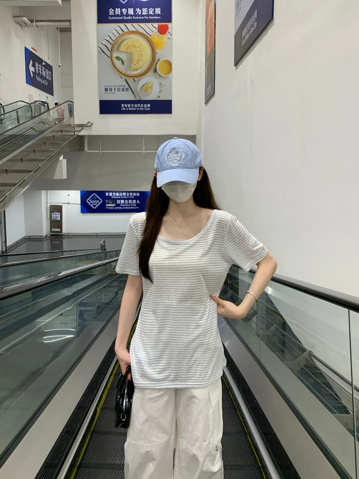 실사 정가 여름 한국 스타일 스트라이프 비스듬한 어깨 미니멀리즘 품격 다용도 루즈핏 반팔 티셔츠 맨위 상세 이미지 11