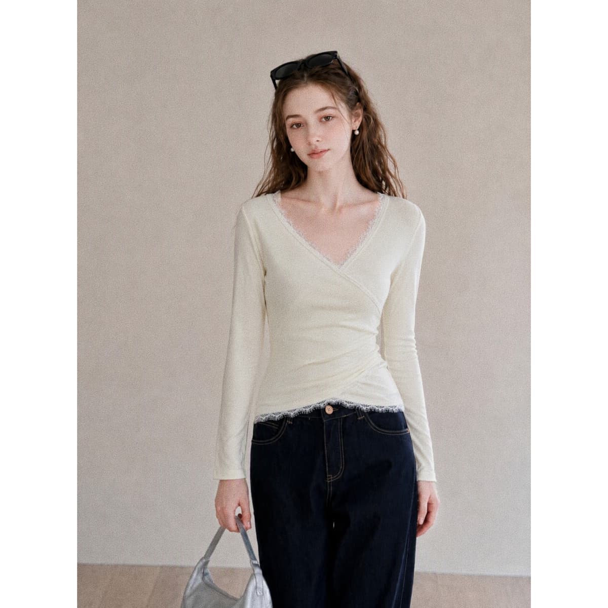 순수한 욕망 바람 레이스 레이스 패치워크 v 칼라 긴팔 티셔츠 여성 가을 새로운 주름 디자인 인사이드 가져 가라. 품격 맨위 이미지 2