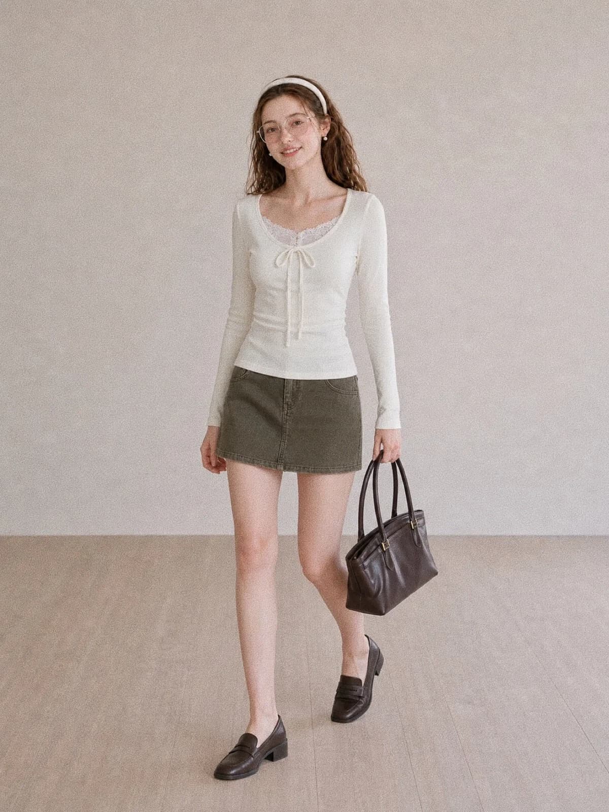 가을 새로운 한 부서 순수한 욕망 바람 V넥 인사이드 가져 가라. 몸매 가꾸기 슬림해 보이는 페이크 레이어드 스타일 레이스 레이스업 긴팔 티셔츠 맨위 상세 이미지 6