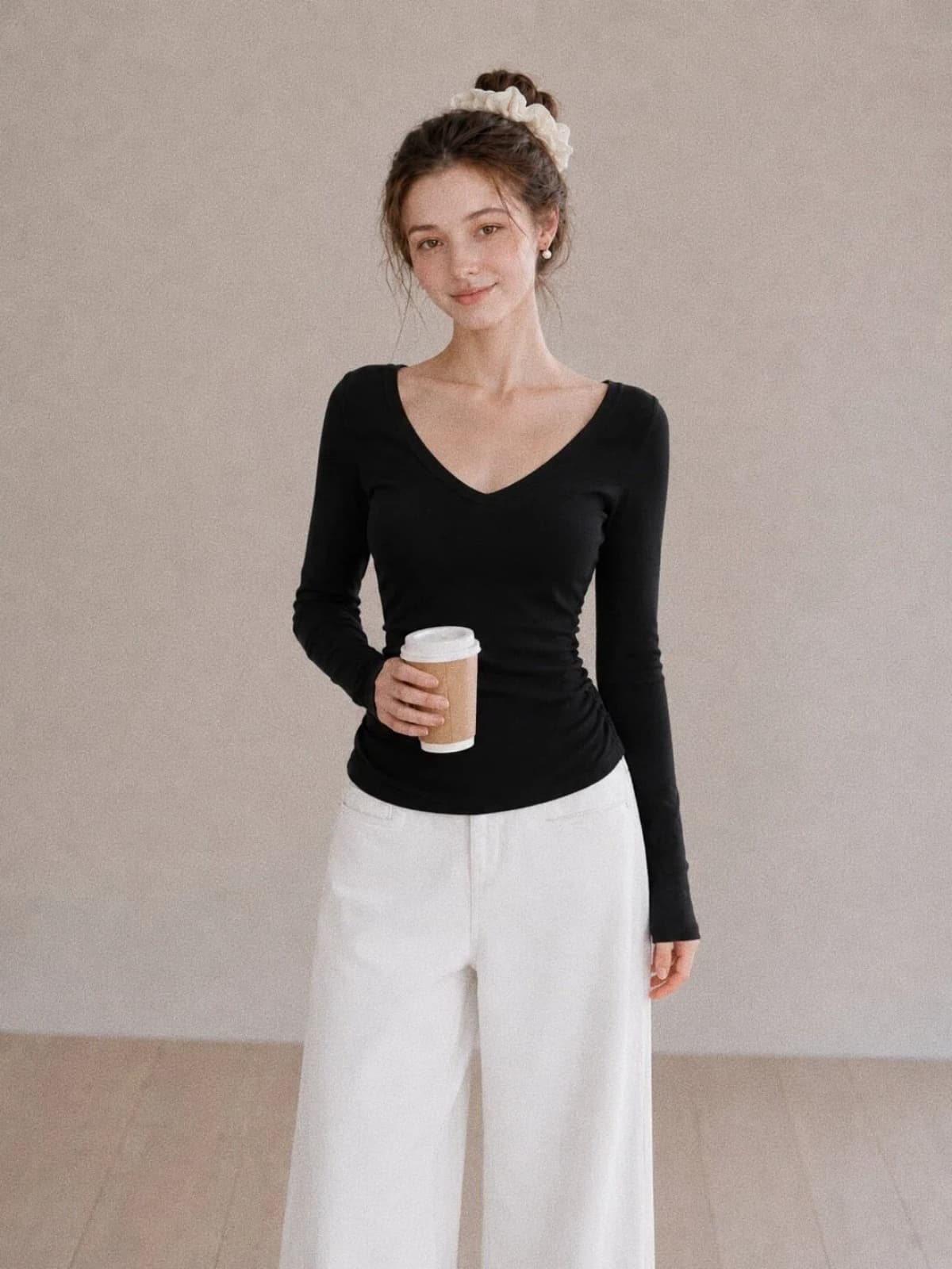 가을 새로운 한 부서 핫걸 바람 깊은 V 넥 티셔츠 여성 몸매 가꾸기 슬림해 보이는 측면 허리 주름 허리 수축 섹션 긴팔 맨위 상세 이미지 8