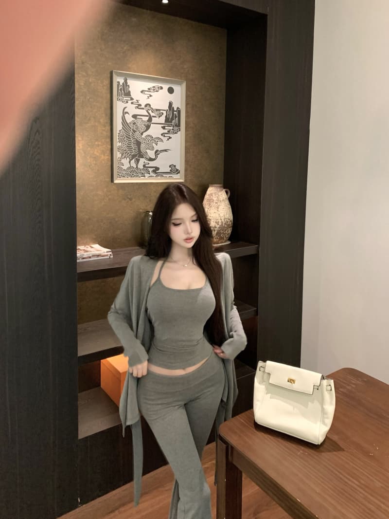 실사 정가 단색 외출용 슬립 여성 벨트 가슴 패드 어깨 패드 이른 가을 니트 오픈 가디건 두 조각 여성 세트 상세 이미지 14