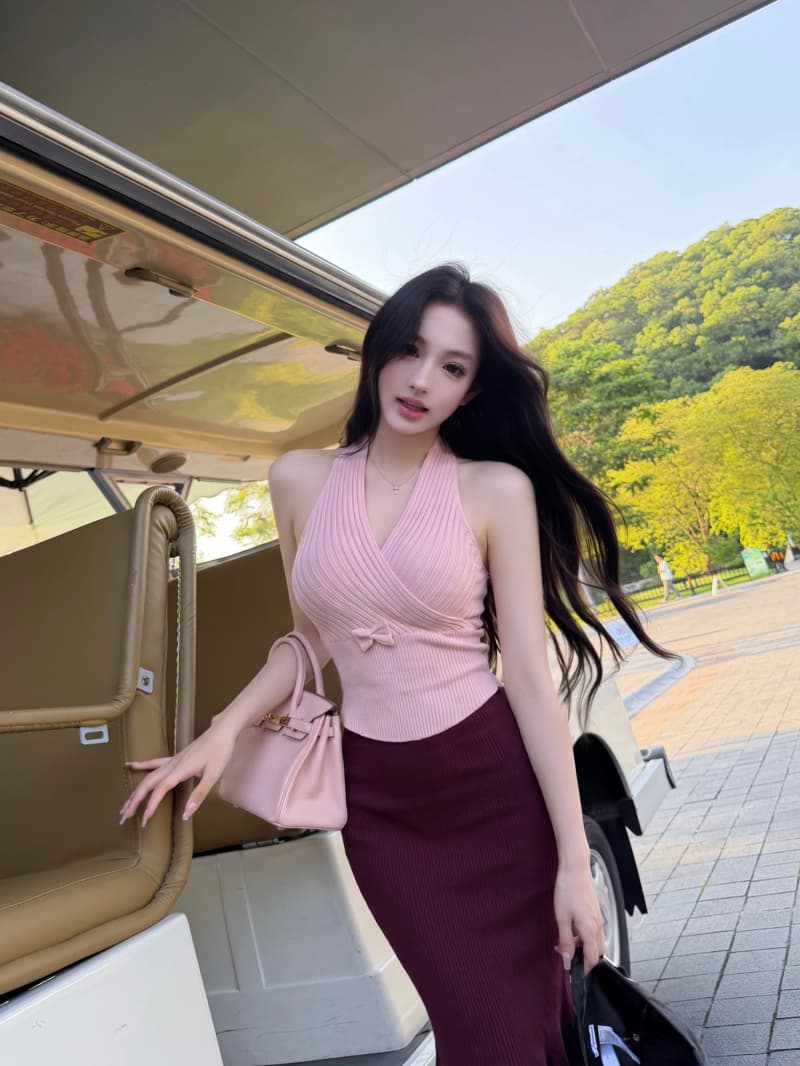 실사 정가 娇美 따뜻한 프랑스식 V넥 행침 목 민소매 니트 스웨터 핫걸 몸매 가꾸기 타이트 스커트 반 스커트 세트 이미지 2