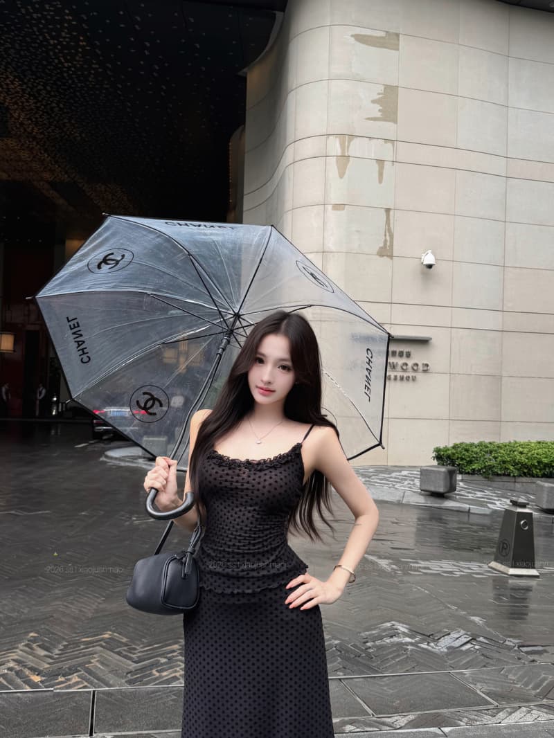 실사 정가 검정색 도트 무늬 캐미솔 스트레이트 반 스커트 여성 여름 한국 스타일 품격 캐주얼 몸매 가꾸기 세트 상세 이미지 7