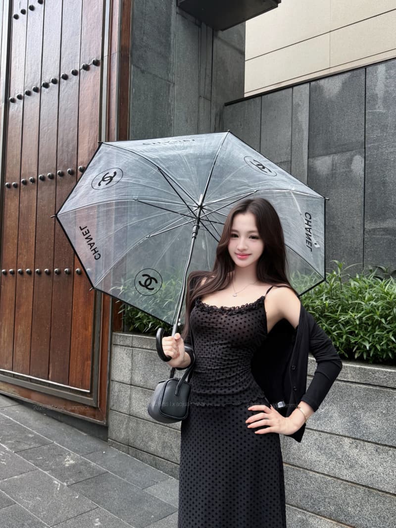 실사 정가 검정색 도트 무늬 캐미솔 스트레이트 반 스커트 여성 여름 한국 스타일 품격 캐주얼 몸매 가꾸기 세트 상세 이미지 12