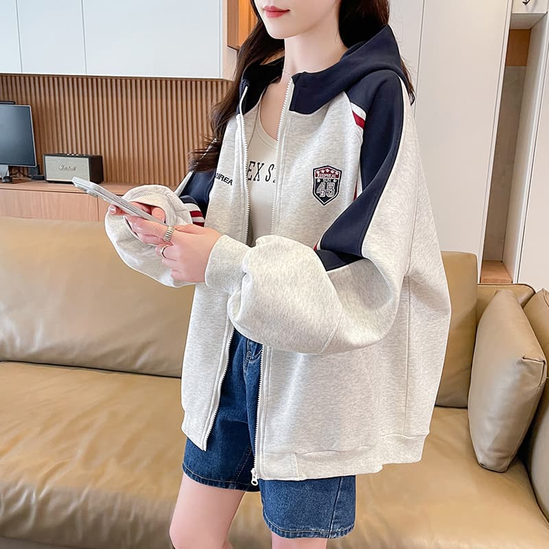 실사 가을 의상 재킷 2026 새로운 루즈핏 맨위 다용도 후드티 가을 의상 패치워크 색상 외국 가스 후드 재킷 이미지 3