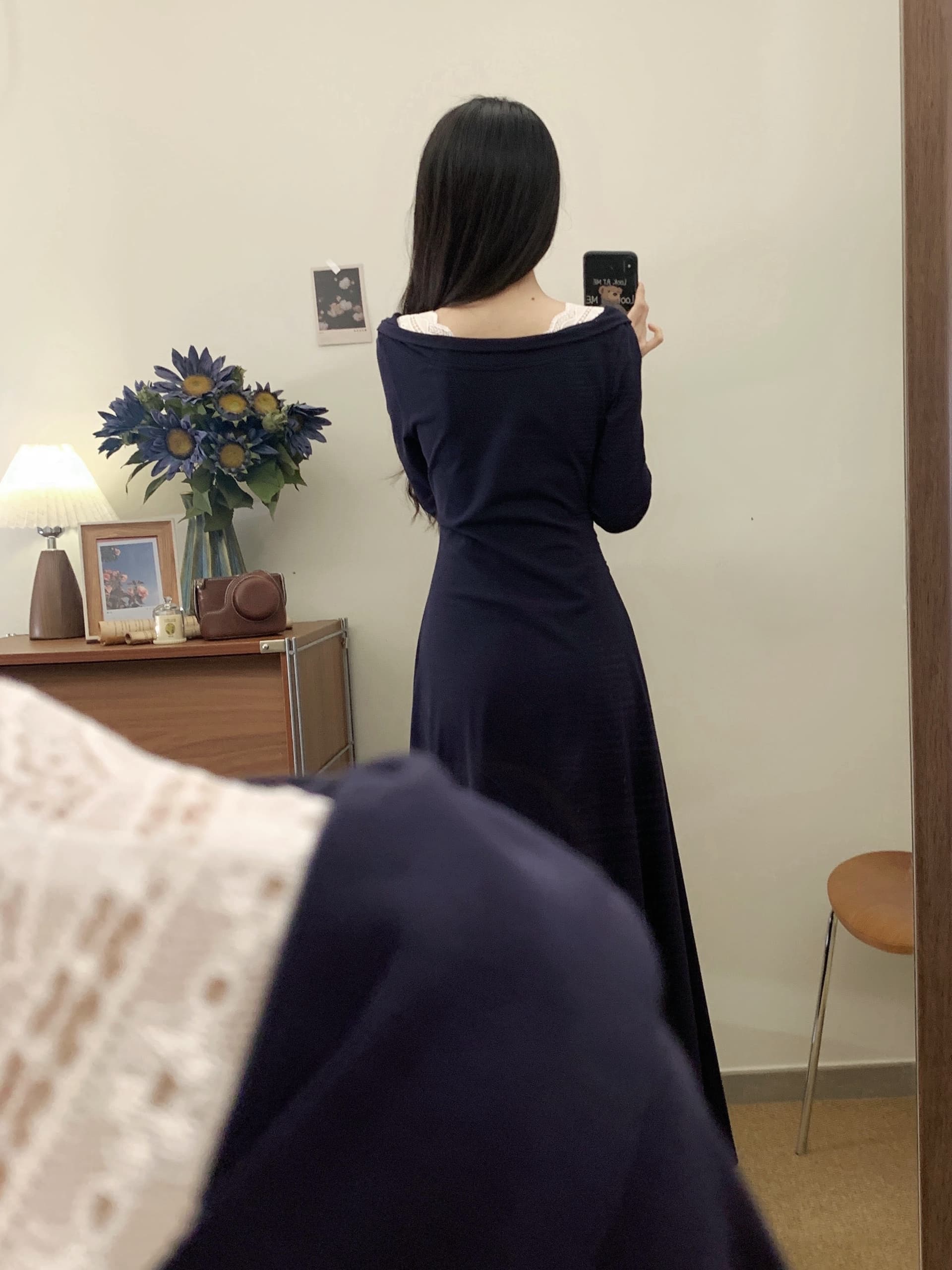 실사 2026 한국 스타일 패션 낭만주의 Chic V넥 레이스 조각 슬림해 보이는 한 마디 롱 스커트 꼬집기 허리 드레스 상세 이미지 14