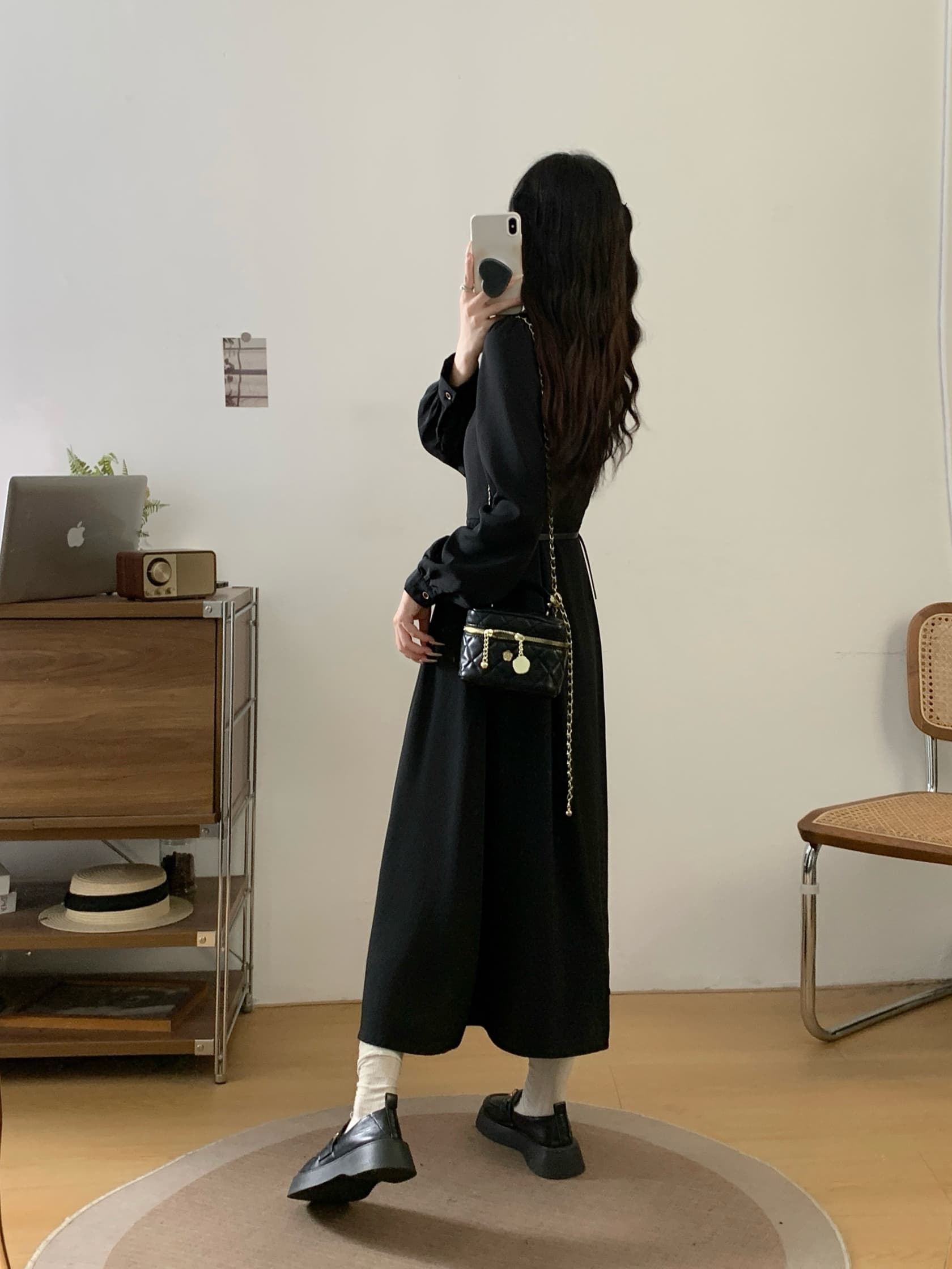 실사 2026 프랑스식 그는 벤 바람 검정색 polo 드레스 고급 센스 교 자본금 면접 허리 수축 셔츠 드레스 상세 이미지 12