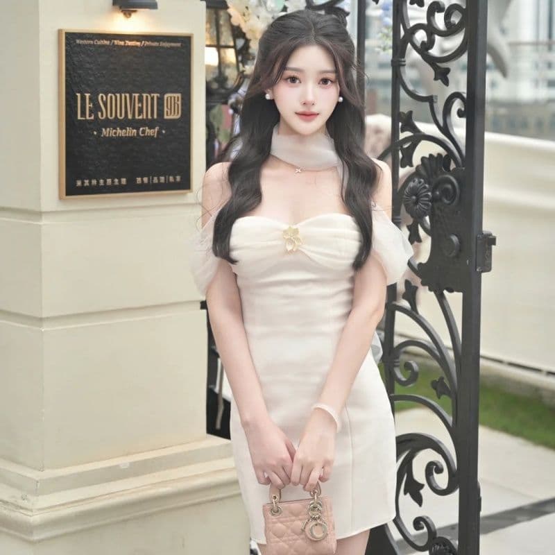 봄 여름 새로운 디자인 센스 프랑스식 빛 럭셔리 망사 민소매 드레스 패션 천 골드 명문 여성 바람 모임 미니 스커트 여성 상세 이미지 1