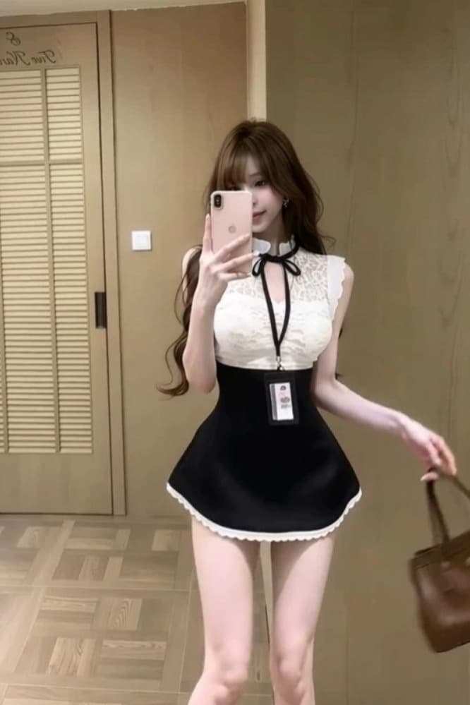새로운 프랑스식 품격 고급 명문 여성 고급 천 골드 디자인 레이스 민소매 맨위 하이웨이스트 미니 스커트 두 조각 여성 세트 이미지 5
